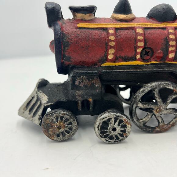 Vintage Cast Iron Toy Red/Black Train Steam Engine Locomotive 9"x2.5" - Picture 4 of 13